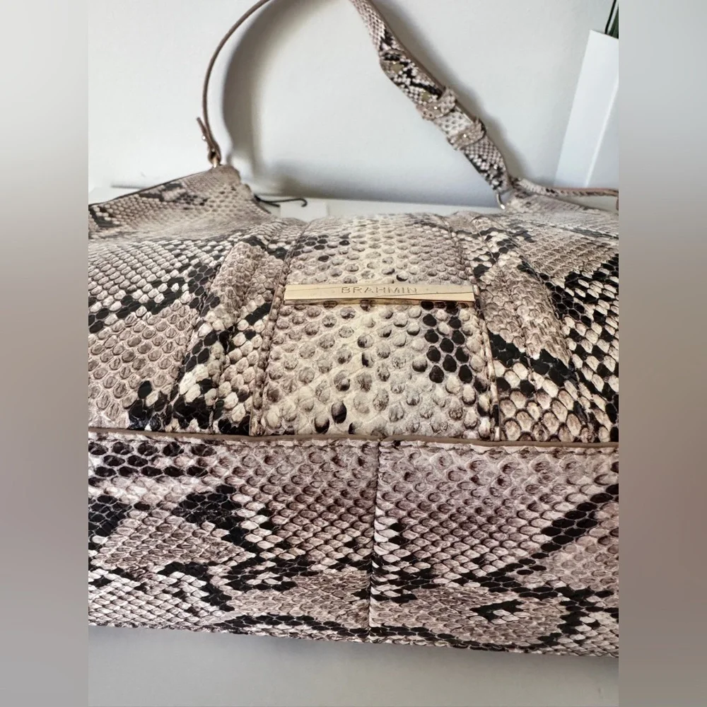 Brahmin Tabitha Beige Sandcastle Leather Shoulder NWT - Picture 6 of 15
